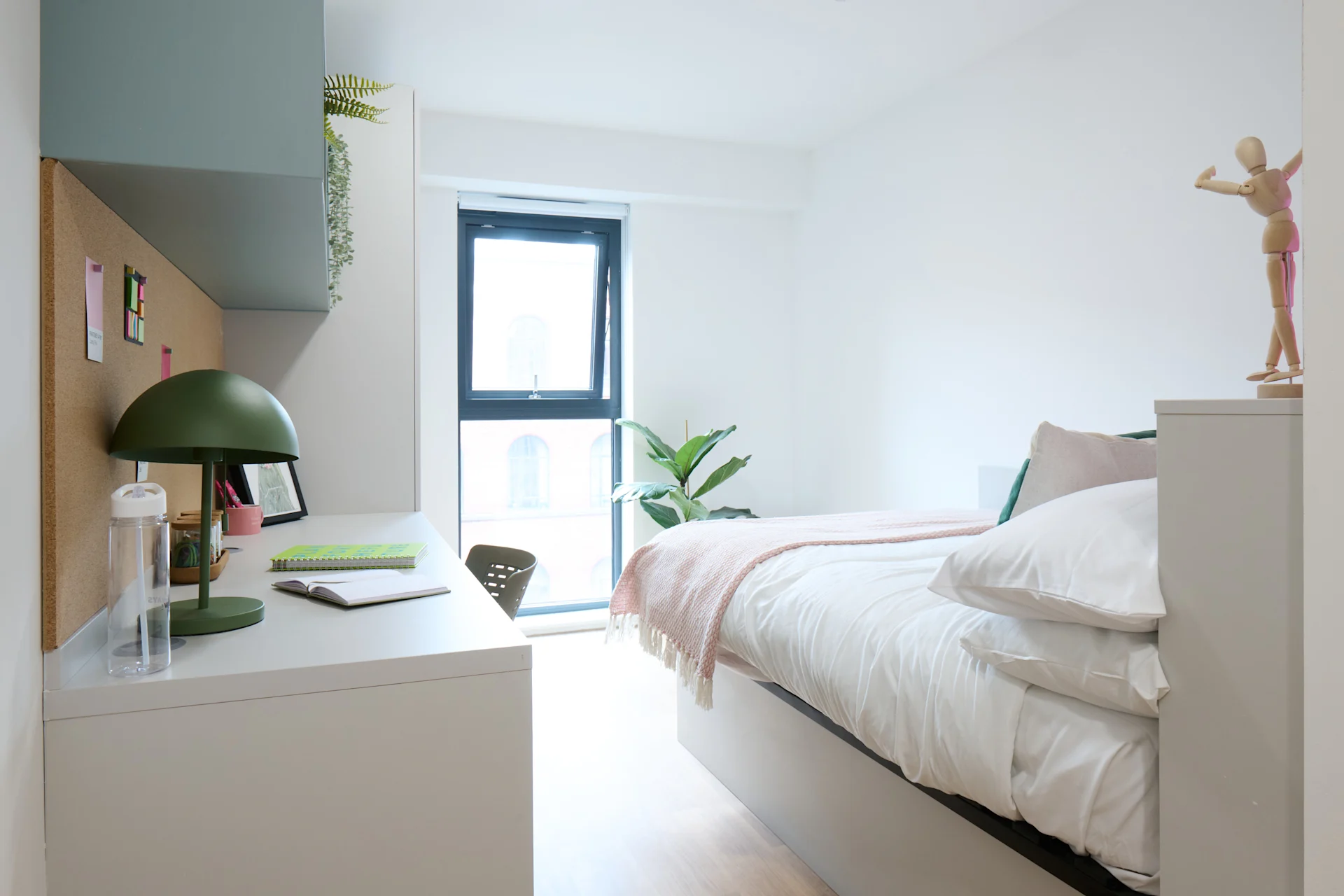 Silver Ensuite